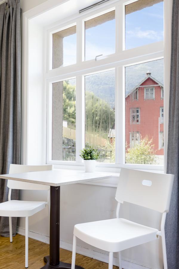 Slottet Apartments Tyssedal Exteriör bild